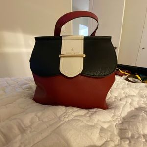 Gorgeous stylish purse